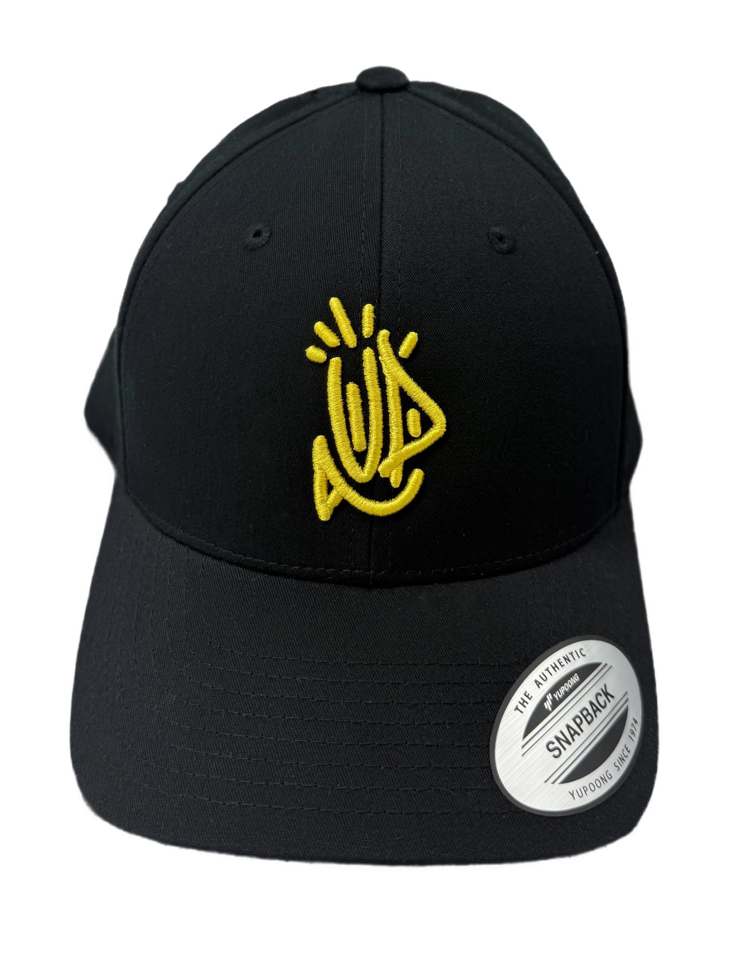 Casquette Onemizer 4U noire édition signature avec logo brodé jaune vif.