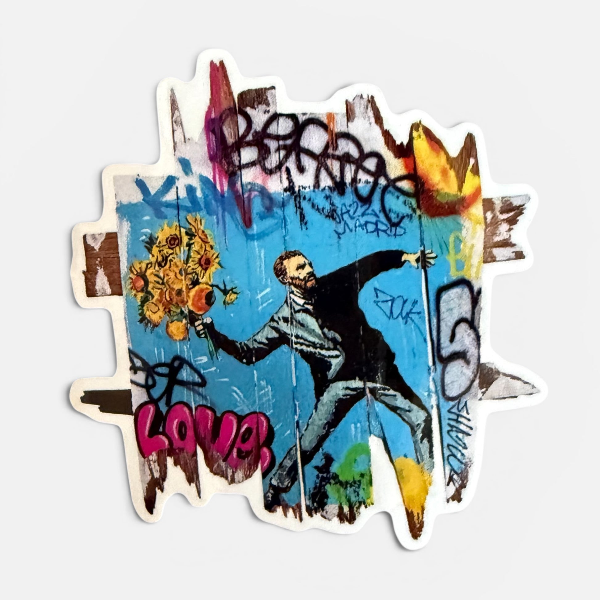 Sticker street art hommage Banksy Van Gogh lanceur de fleur tournesols graffiti Art Is Our Weapon Onemizer